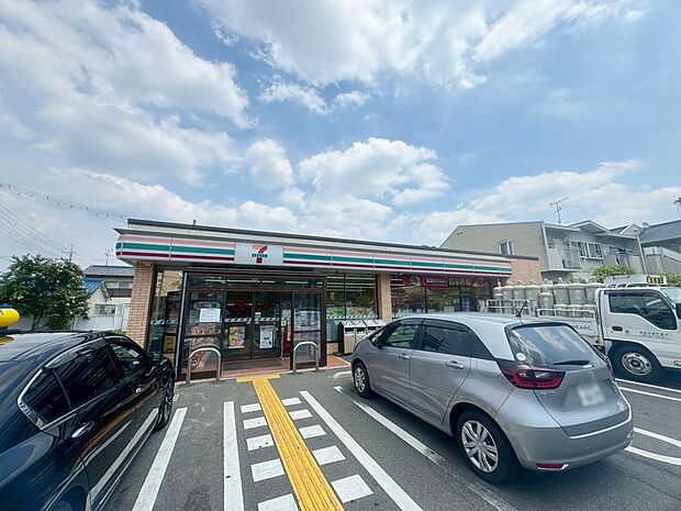 セブンイレブン宇治三室戸店