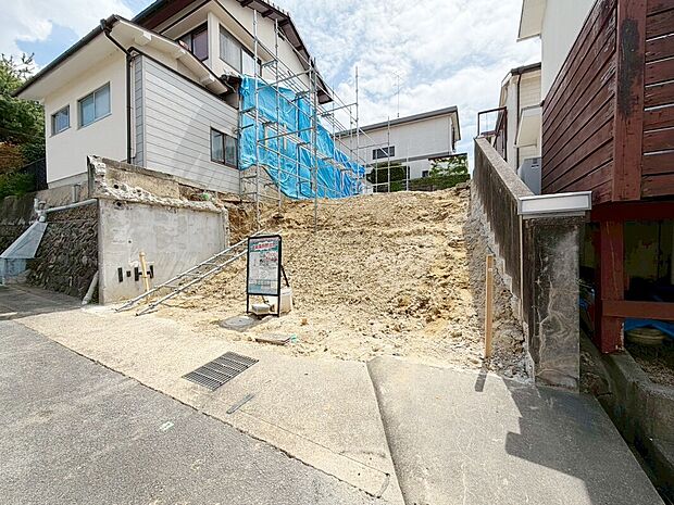 【現地写真】詳しい資料のご請求は【無料資料請求する(無料)】お家見学のご依頼【見学予約をする(無料)】ボタンへ！お電話でのお問い合わせも大歓迎です！0120-451-860　現地（2026年4月）撮影