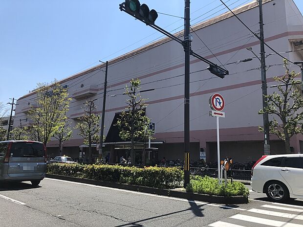 イズミヤ高野ショッピングセンタ