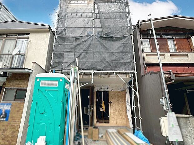 ■外観写真（R7.12撮影）
現在建築中！完成までは京都各地のモデルハウスにご案内いたします！