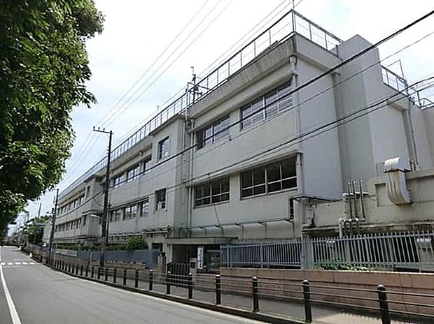 品川区立戸越小学校(約560m)