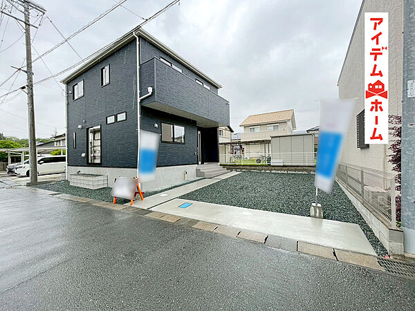 　　　　１号棟　外観写真
　　　当日の案内も可能です♪
　お気軽にお問い合わせください！
