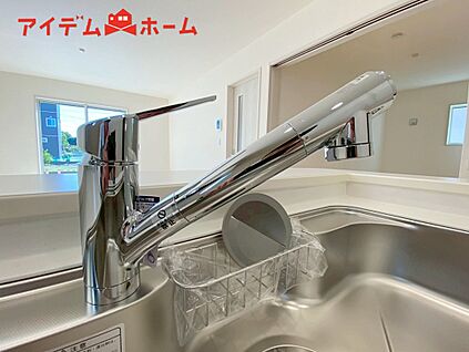 １号棟　浄水器内蔵型水栓