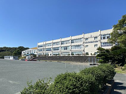 湖西市立新居中学校 1200ｍ(徒歩15分)