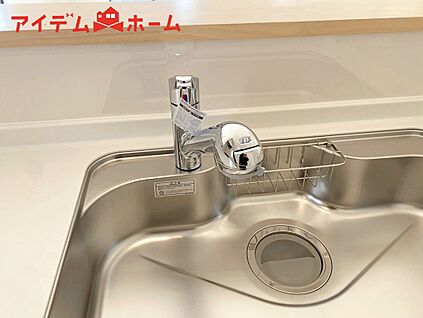 １号棟　浄水器内蔵型水栓