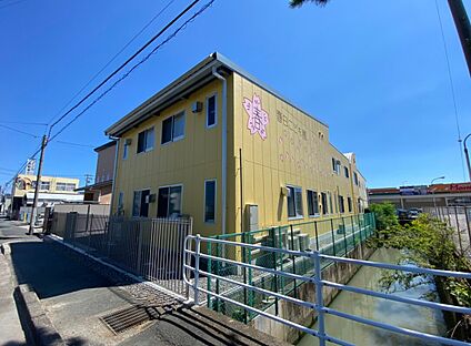 春日こども園 145ｍ(徒歩2分)