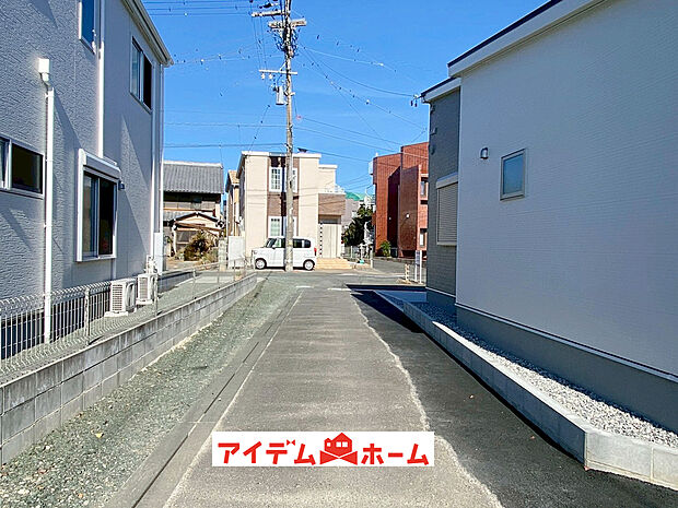 【前面道路写真】　　　当日の案内も可能です♪
　お気軽にお問い合わせください！
