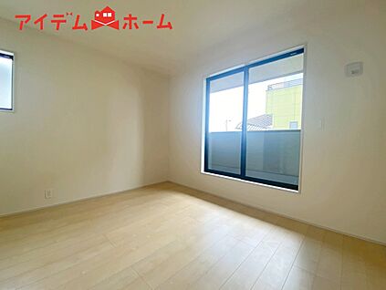 ２号棟　寝室