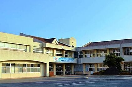下関市立熊野小学校 544ｍ(徒歩7分)