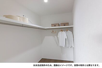 家全体が美しく片付く充実の収納スペース