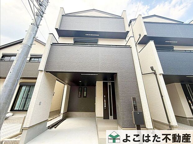 緑に囲まれた閑静な住宅地で、自然と調和したゆとりある暮らしが叶う、心地よい住環境です。