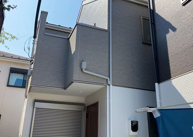 ついに完成致しました!現地をご見学に行く際は、道路の幅や周辺の交通量、施設などをご確認頂くことをおすすめします!物件の流れが早いため、内見をしたい方はお早めに当社営業までお問い合わせ頂きご予約下さい!