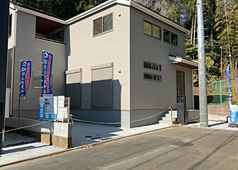 相原第１３　１号棟 外観