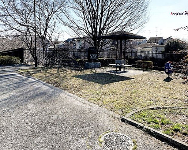 相原根岸せせらぎ公園(約2,547m)