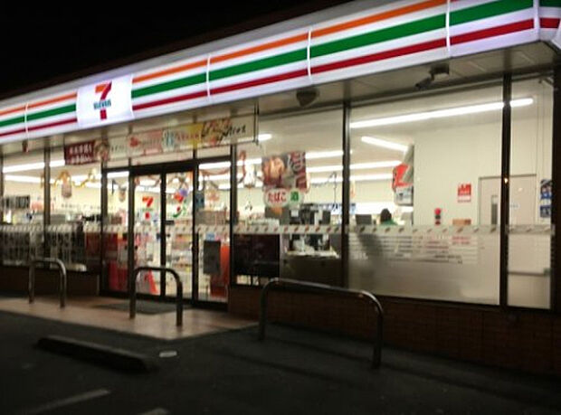 セブンイレブン 町田芝溝街道店（約386m）