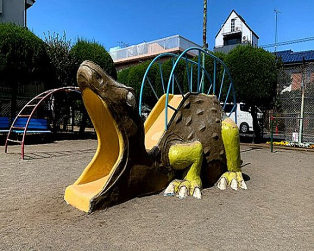 ほんごう公園（約179m）