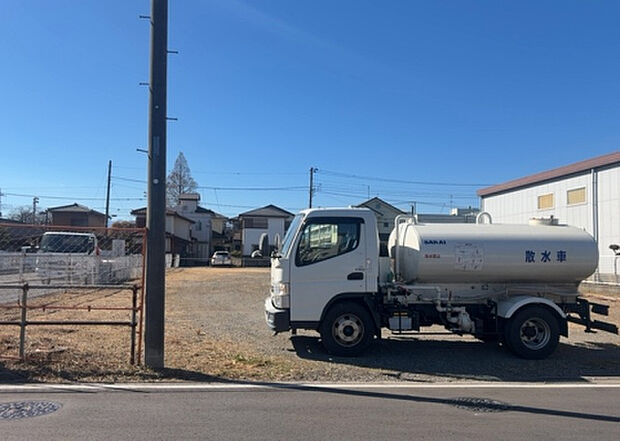 【物件からの展望_2】眺望を気にして物件を探す場合、前面に建物が建っていないか現地で確認しましょう!前面に建物があると景色はもちろん、日当たりや風通しにも影響が出てきます。住んだ時のことを想像しながら現地見学をしましょう。