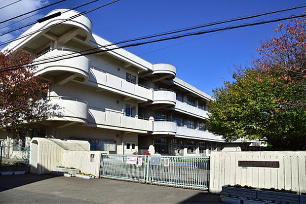 淵野辺東小学校（約1,285m）