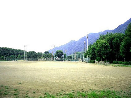 津久井又野公園 1485m(徒歩19分)