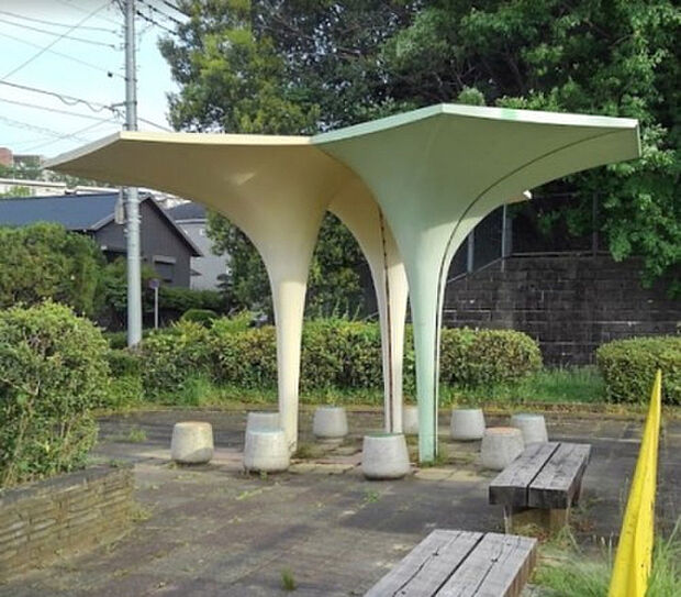 鹿島公園（約179m）