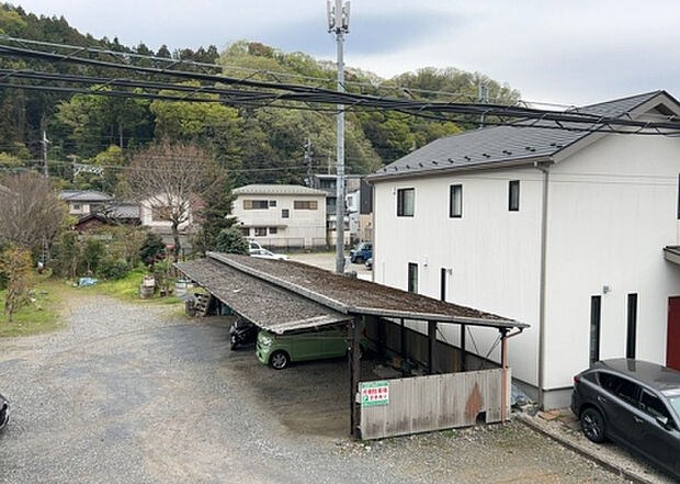 【物件からの展望】眺望を気にして物件を探す場合、前面に建物が建っていないか現地で確認しましょう！前面に建物があると景色はもちろん、日当たりや風通しにも影響が出てきます。住んだ時のことを想像しながら現地見学をしましょう。