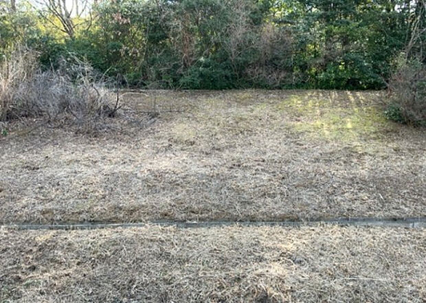【物件からの展望】眺望を気にして物件を探す場合、前面に建物が建っていないか現地で確認しましょう!前面に建物があると景色はもちろん、日当たりや風通しにも影響が出てきます。住んだ時のことを想像しながら現地見学をしましょう。