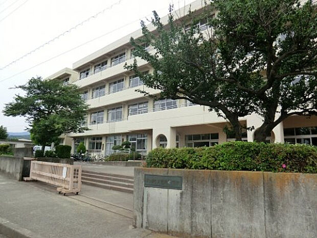 菅原小学校（約772m）