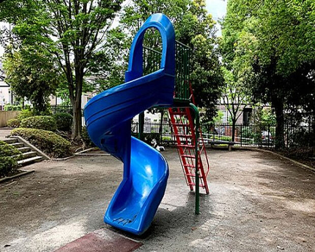 金井さくら公園(約96m)