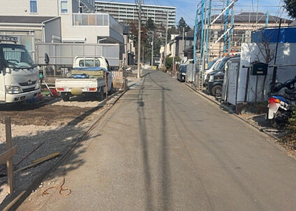 前面道路含む現地写真_2