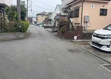 前面道路含む現地写真_2