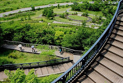 相模川自然の村公園 2164m(徒歩28分)