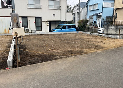 前面道路含む現地写真_3