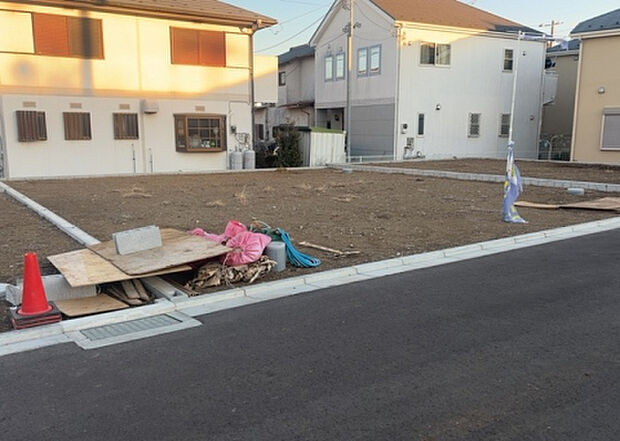 【外観_2】外観は建物の第一印象を決める重要な要素です。複数の方向から見ることで、建物の存在感や周辺との調和、デザインの良さなどがより明確に分かります。お気に入りの建物を見つけてみてください。