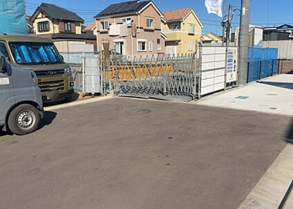 前面道路含む現地写真_3