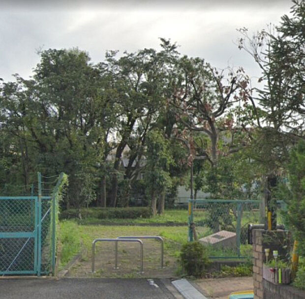 石川桑原公園（約802m）