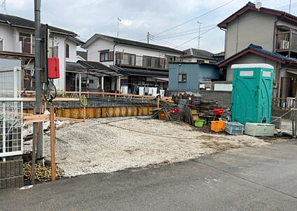 前面道路含む現地写真_2