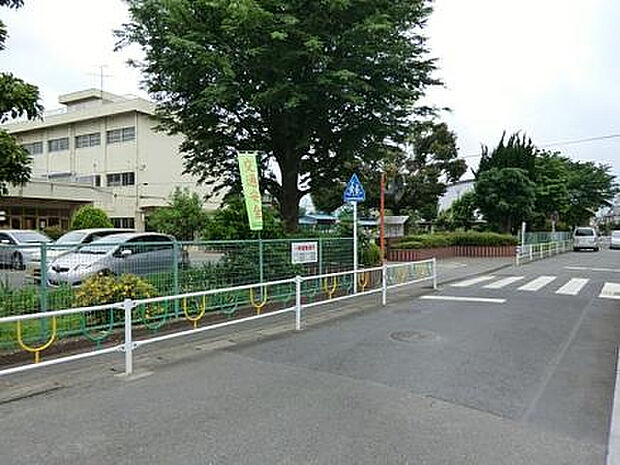 大沼小学校（約936m）