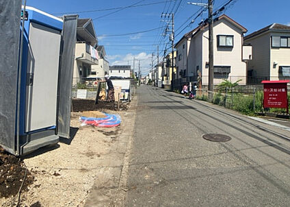 前面道路含む現地写真_2