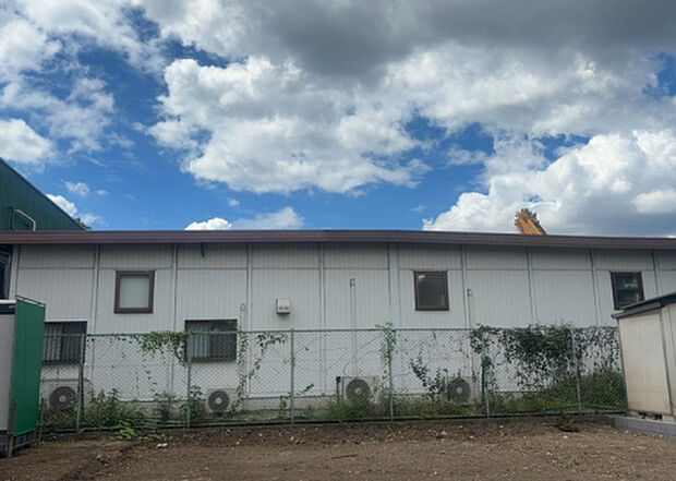【物件からの展望】眺望を気にして物件を探す場合、前面に建物が建っていないか現地で確認しましょう!前面に建物があると景色はもちろん、日当たりや風通しにも影響が出てきます。住んだ時のことを想像しながら現地見学をしましょう。