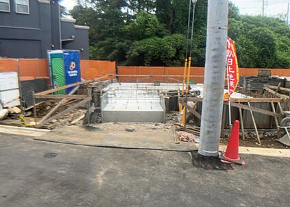 前面道路含む現地写真_3
