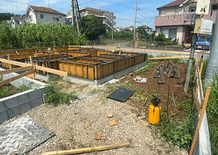 前面道路含む現地写真_2