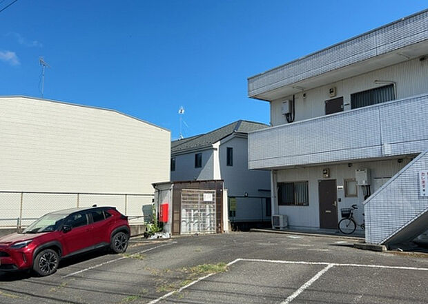 【物件からの展望_2】眺望を気にして物件を探す場合、前面に建物が建っていないか現地で確認しましょう!前面に建物があると景色はもちろん、日当たりや風通しにも影響が出てきます。住んだ時のことを想像しながら現地見学をしましょう。