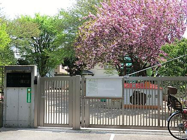 つるかわ保育園(約1,431m)