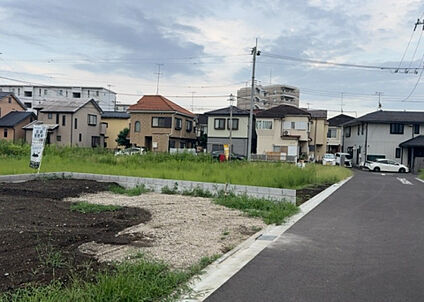 前面道路含む現地写真_2