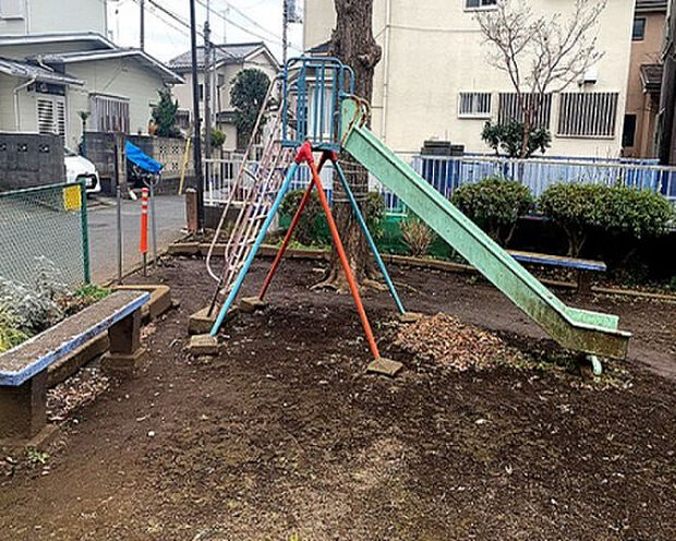 朝日ヶ丘北公園(約136m)