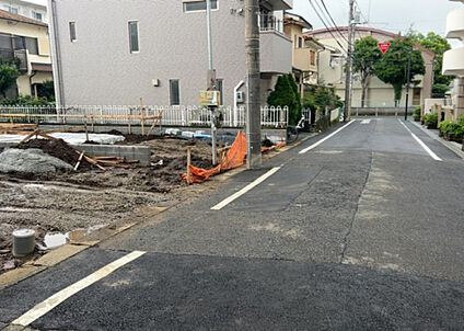 前面道路含む現地写真_2