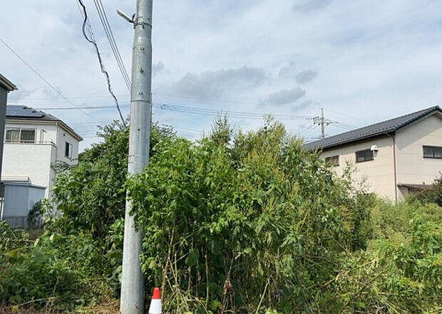 【物件からの展望_2】眺望を気にして物件を探す場合、前面に建物が建っていないか現地で確認しましょう!前面に建物があると景色はもちろん、日当たりや風通しにも影響が出てきます。住んだ時のことを想像しながら現地見学をしましょう。