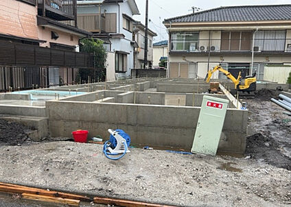前面道路含む現地写真_3