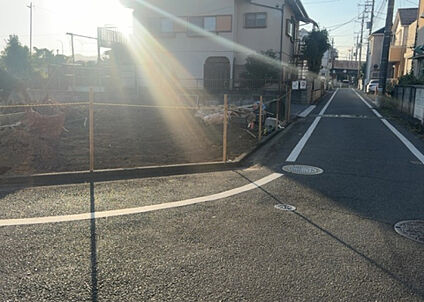 前面道路含む現地写真_2