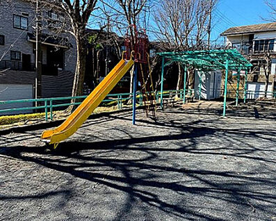 小川せんげん公園 284m(徒歩4分)